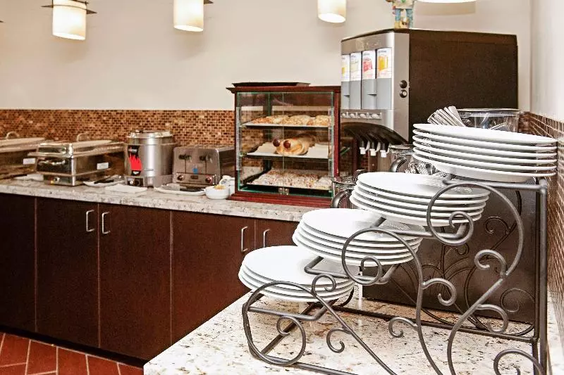 ホテル Park Inn By Radisson Salt Lake Citymidvale