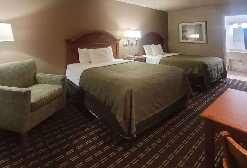 בית מלון כפרי Quality Inn Casa Grande I 10