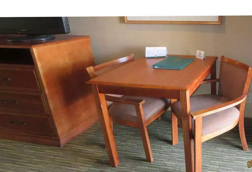 בית מלון כפרי Quality Inn Casa Grande I 10