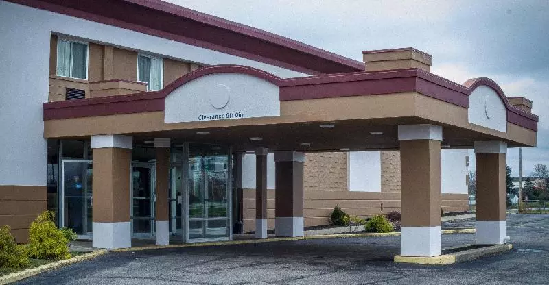 ホテル Red Roof Inn & Suites Piqua  I75