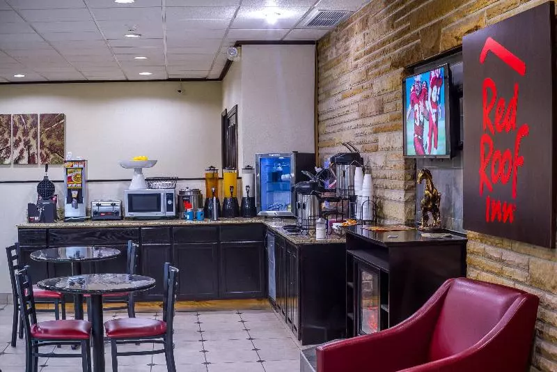 ホテル Red Roof Inn & Suites Piqua  I75