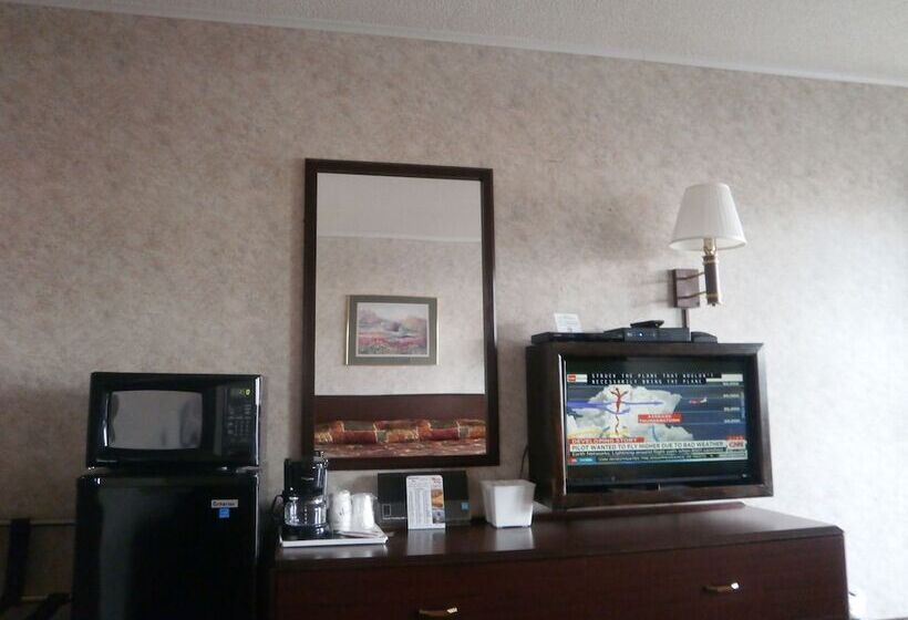 酒店 Richmond Inn & Suites