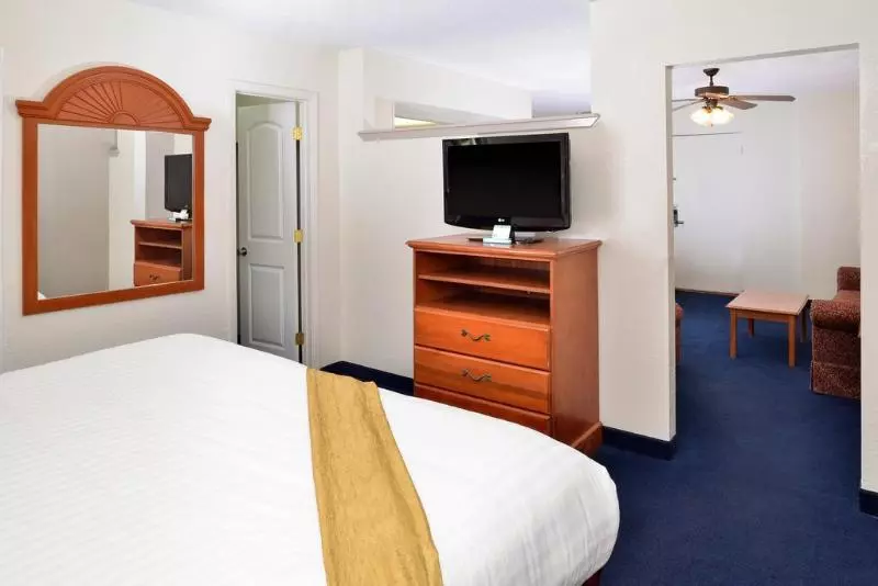 בית מלון כפרי The Classic Desert Aire