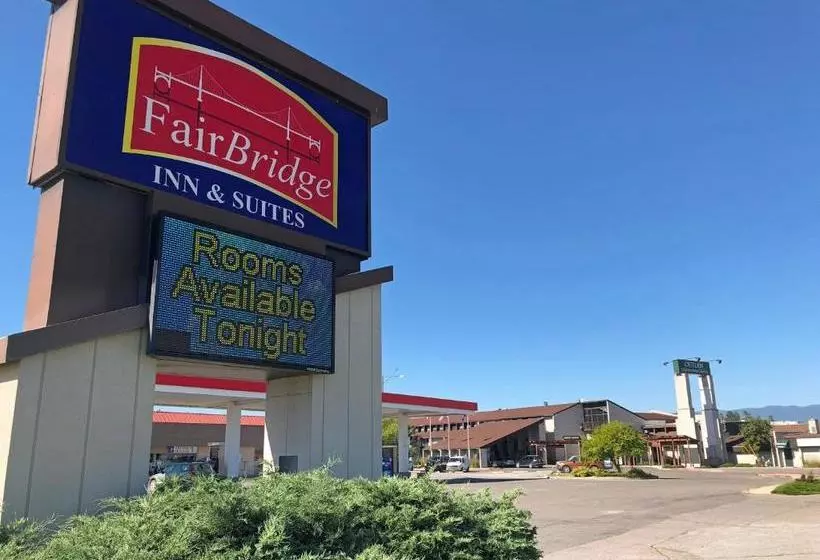 Szálloda Fairbridge Inn, Suites & Outlaw Conference Center – Kalispell