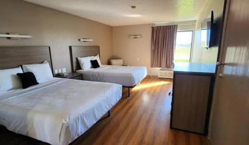 ホテル Red Lion Inn & Suites Pontoon Beach