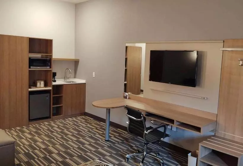 Microtel Inn & Suites By Wyndham Liberty Ne Kansas City Area