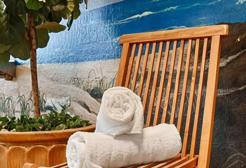 فندق على الطريق Best Western Holiday