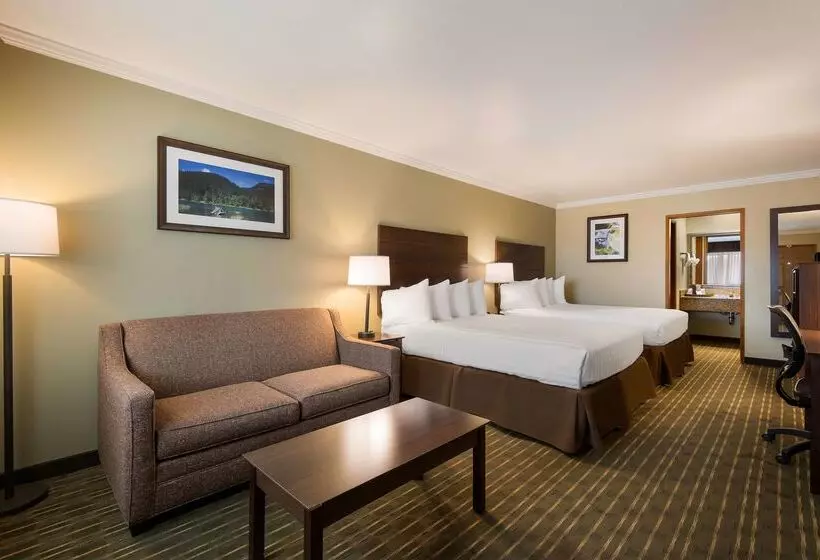 فندق على الطريق Best Western Holiday