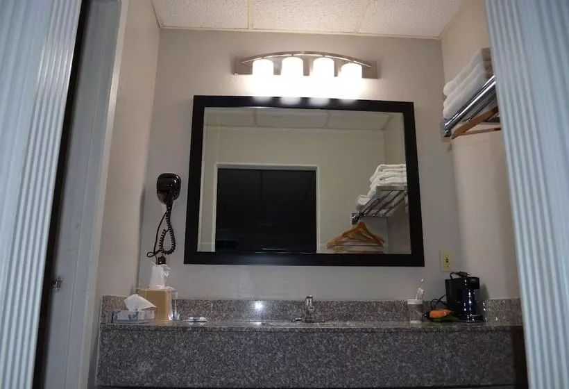 모텔 Hill Country Inn