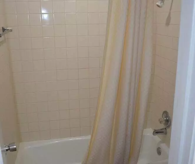 모텔 Hill Country Inn