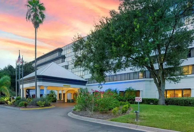 Delta Hotels By Marriott Jacksonville Deerwood
