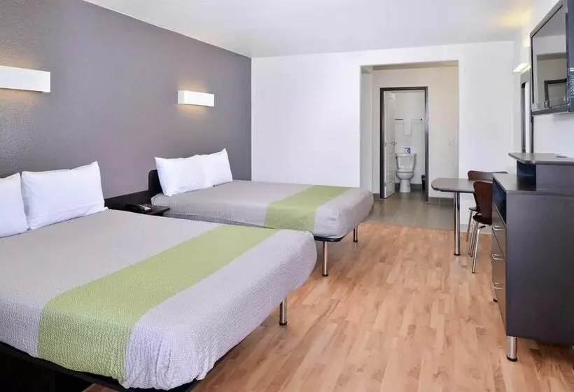 فندق Studio 6 Commerce Ca