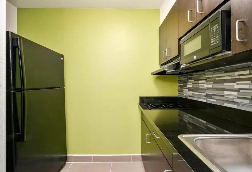 فندق Studio 6 Commerce Ca