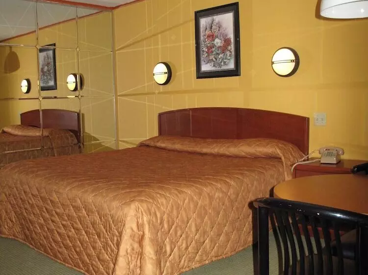 فندق Bay Shore Inn