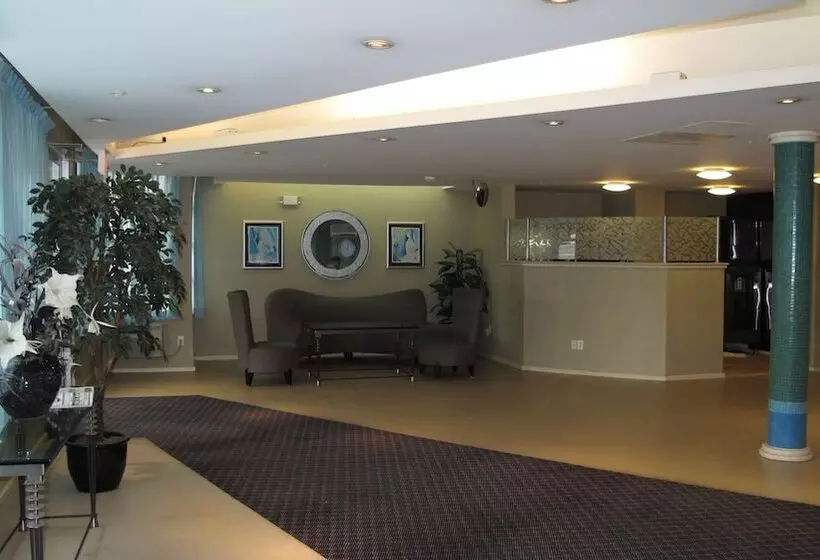 فندق Bay Shore Inn