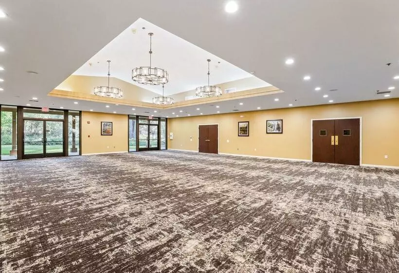 Best Western Plus Sonora Oaks Hotel And Conference Center