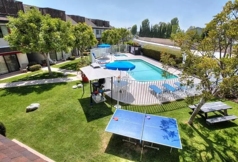 فندق Best Western Westminster Inn