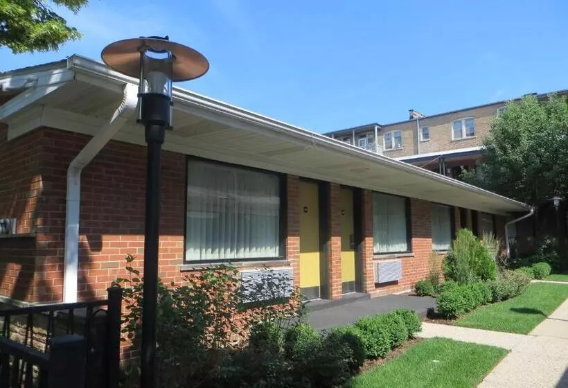 Отель Carleton Of Oak Park