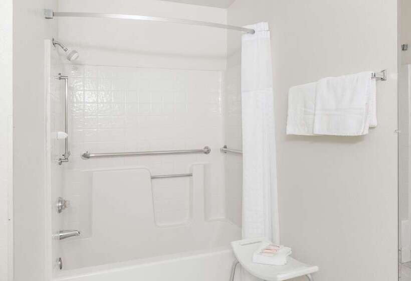 فندق Days Inn By Wyndham Willcox