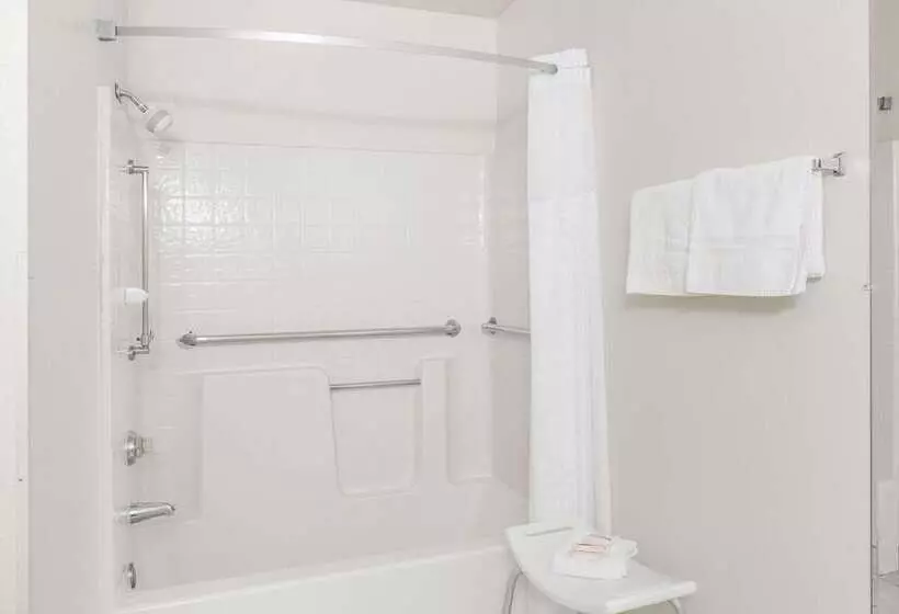 فندق Days Inn By Wyndham Willcox