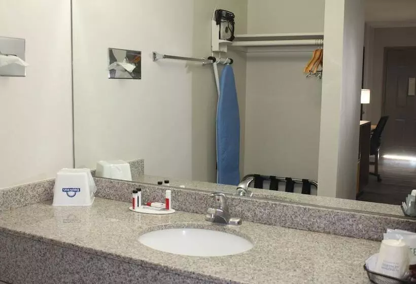 فندق Days Inn By Wyndham Willcox