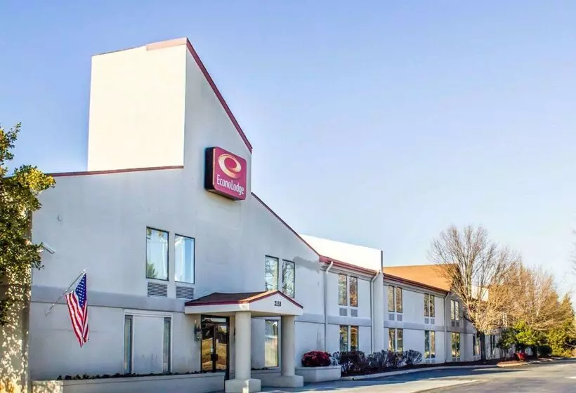 Отель Econo Lodge Burlington I40