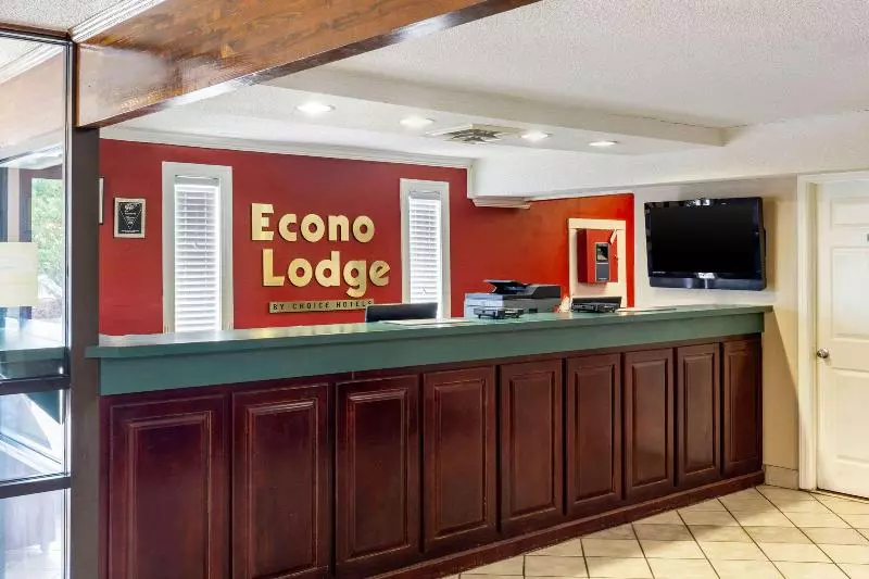 Отель Econo Lodge Burlington I40