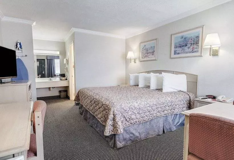 فندق Econo Lodge Van Horn