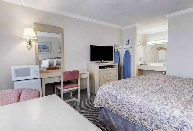 فندق Econo Lodge Van Horn