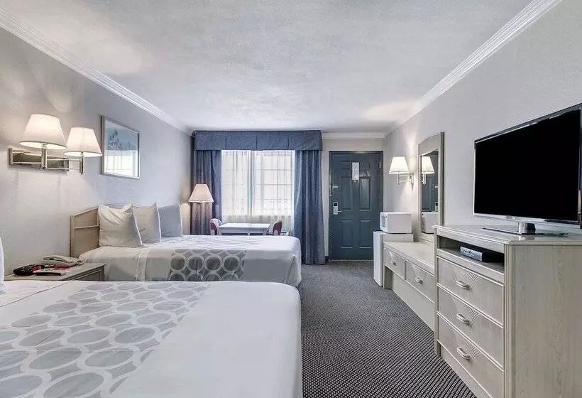 فندق Econo Lodge Van Horn