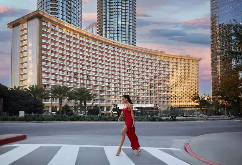 فندق Fairmont Century Plaza Los Angeles