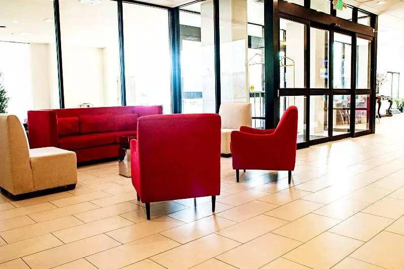 Szálloda Holiday Inn Salem, An Ihg