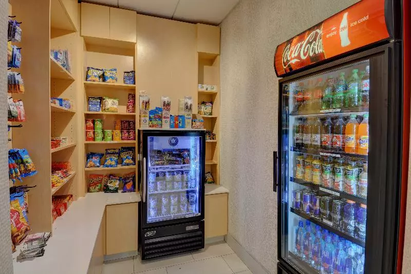 Szálloda Holiday Inn Salem, An Ihg