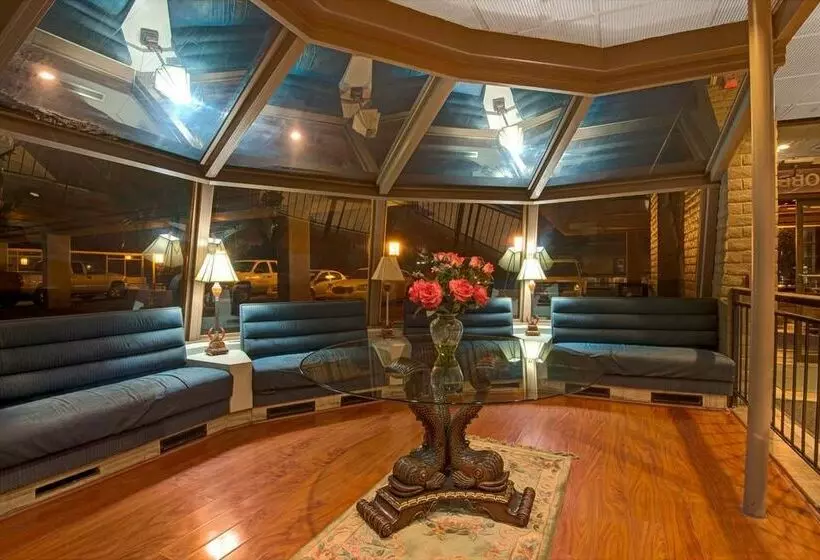 Hotel Knights Inn Wheeling