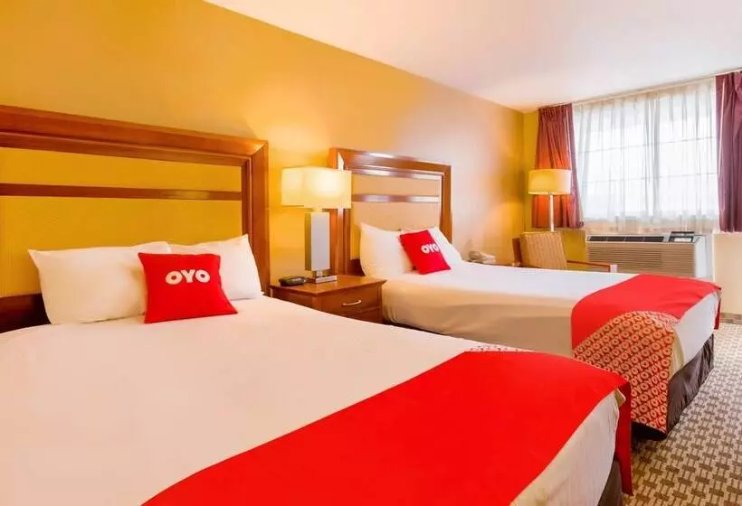 호텔 OYO Lebanon MO I-44