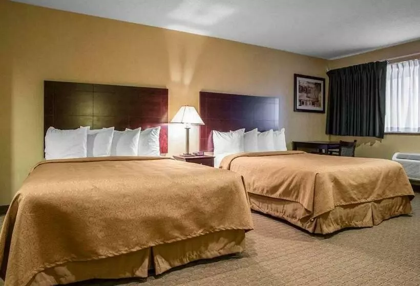 בית מלון כפרי Americinn By Wyndham Marshfield