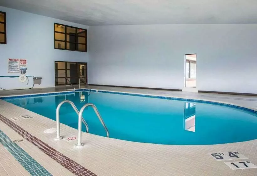 בית מלון כפרי Americinn By Wyndham Marshfield