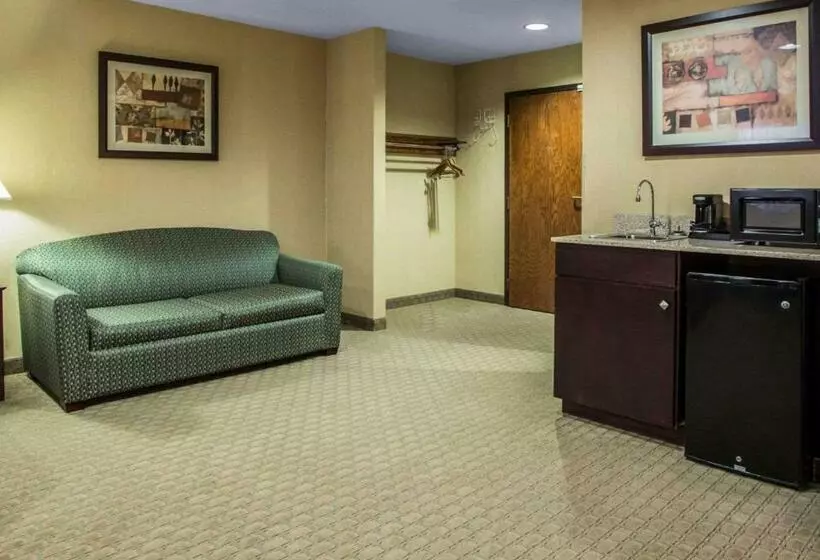 בית מלון כפרי Americinn By Wyndham Marshfield