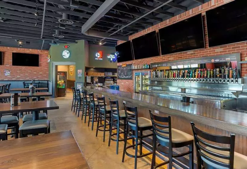 酒店 Quality Inn St Cloud West