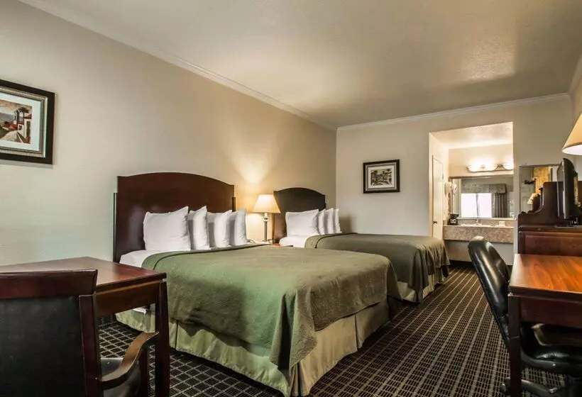 فندق Quality Inn Temecula Valley Wine Country