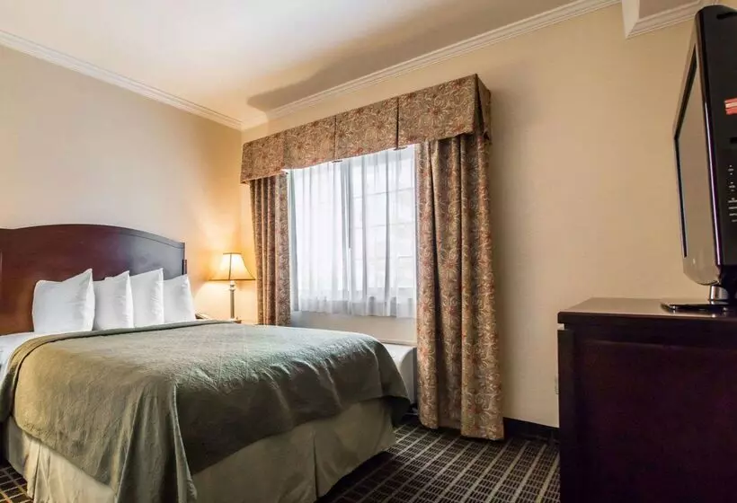 فندق Quality Inn Temecula Valley Wine Country