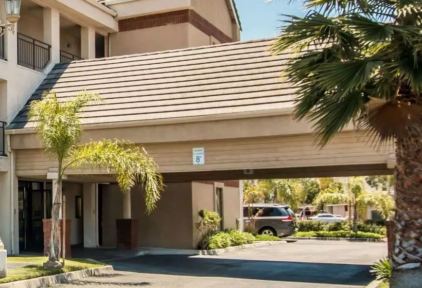 فندق Quality Inn Temecula Valley Wine Country