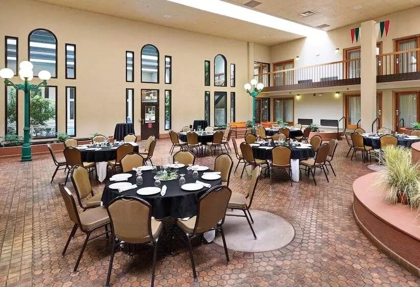 Ramkota Hotel Pierre