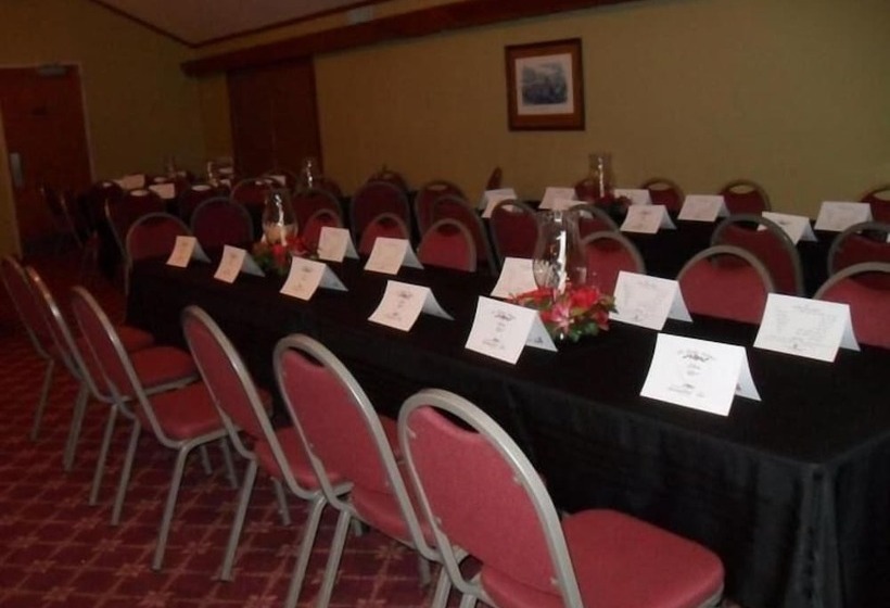 Отель Springfield Inn Tn