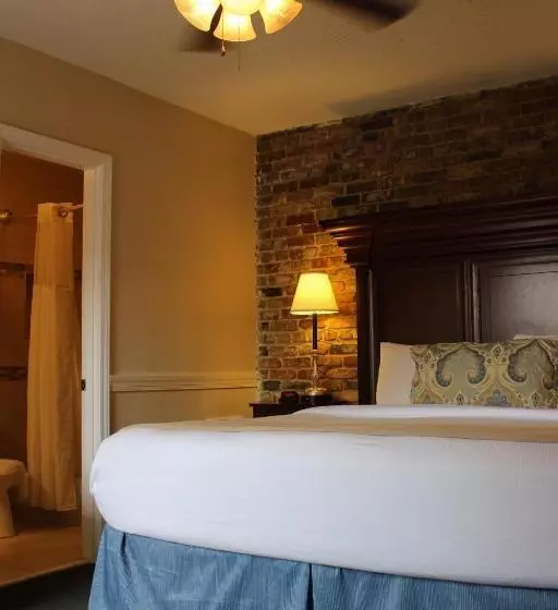 Hotel St. Pierre French Quarter