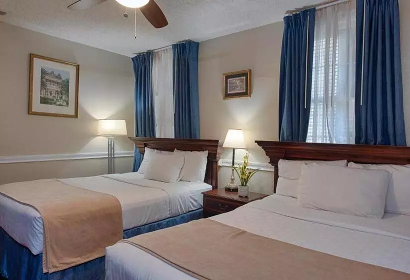 Hotel St. Pierre French Quarter