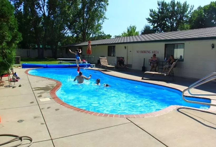 בית מלון כפרי Sunrise Motor Inn