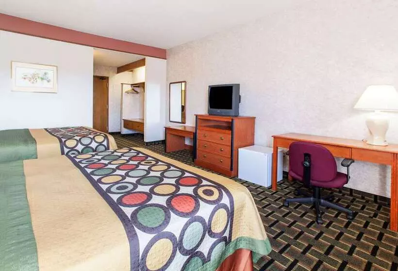 Hotelli Super 8 By Wyndham Atchison