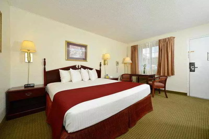 Hotel Village Inn Of Hardy