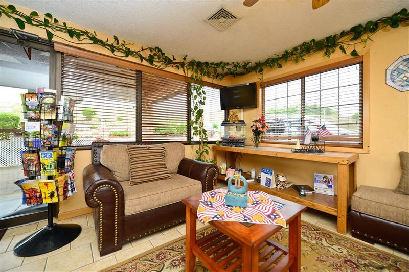 בית מלון כפרי Village Inn Of Hardy